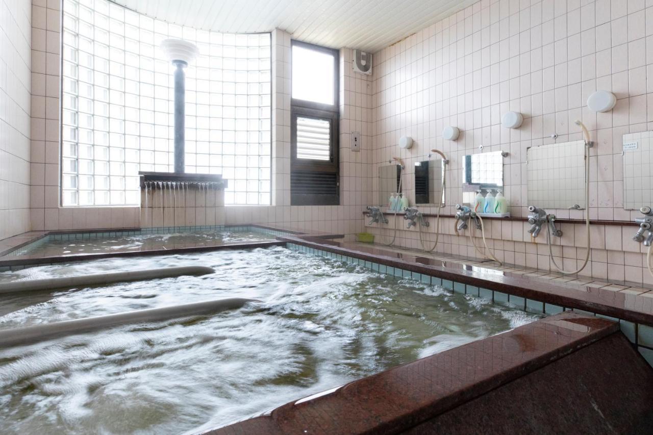 Uchinadamachi Cycling Terminal Hotel Kültér fotó